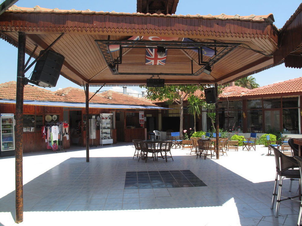 Dream Park Bungalow Titreyengol Buitenkant foto