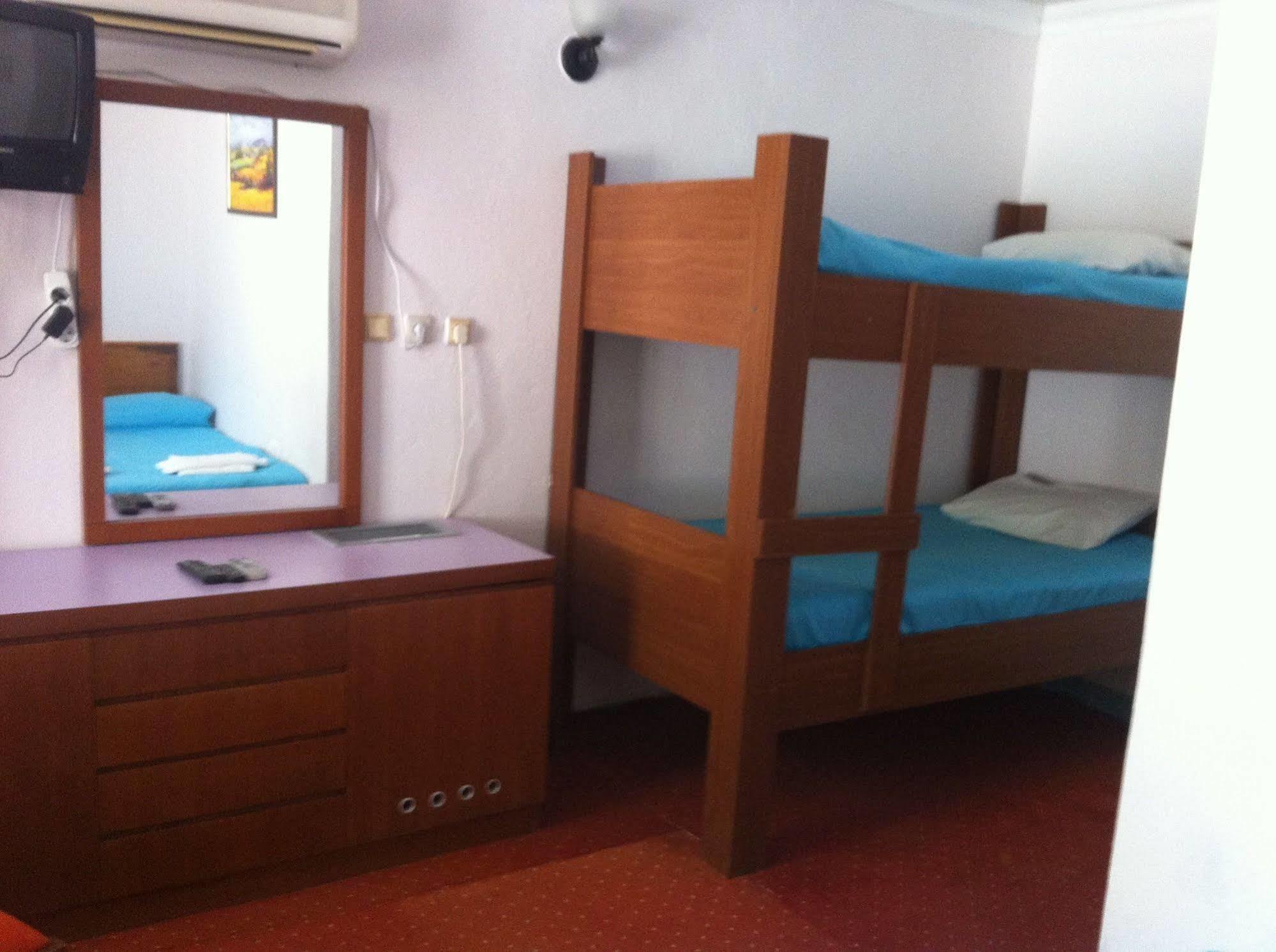 Dream Park Bungalow Titreyengol Buitenkant foto