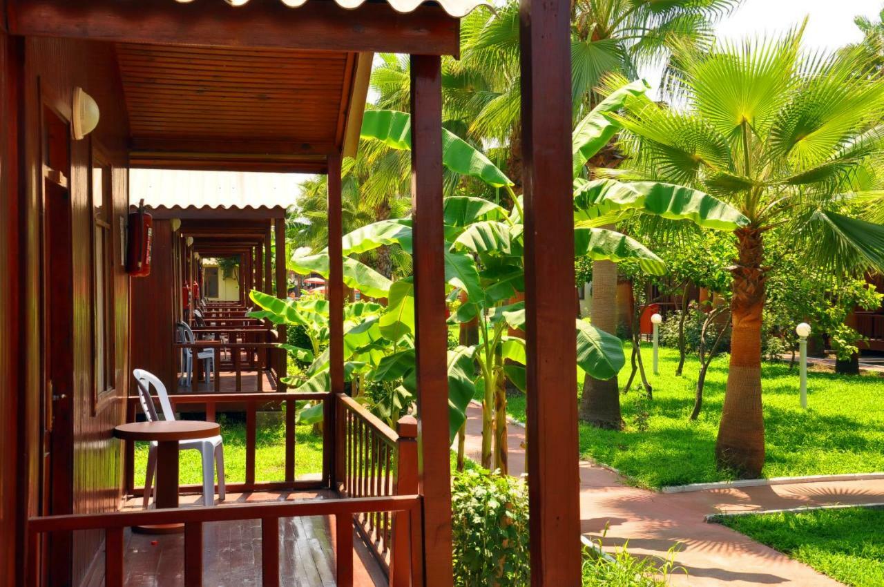 Dream Park Bungalow Titreyengol Buitenkant foto