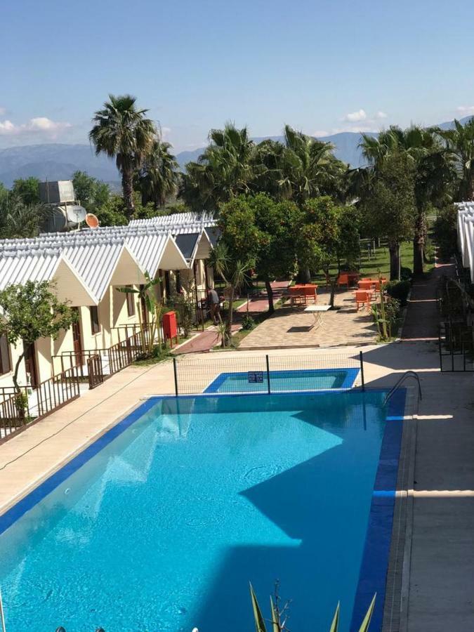 Dream Park Bungalow Titreyengol Buitenkant foto