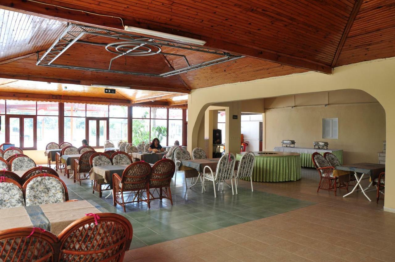Dream Park Bungalow Titreyengol Buitenkant foto