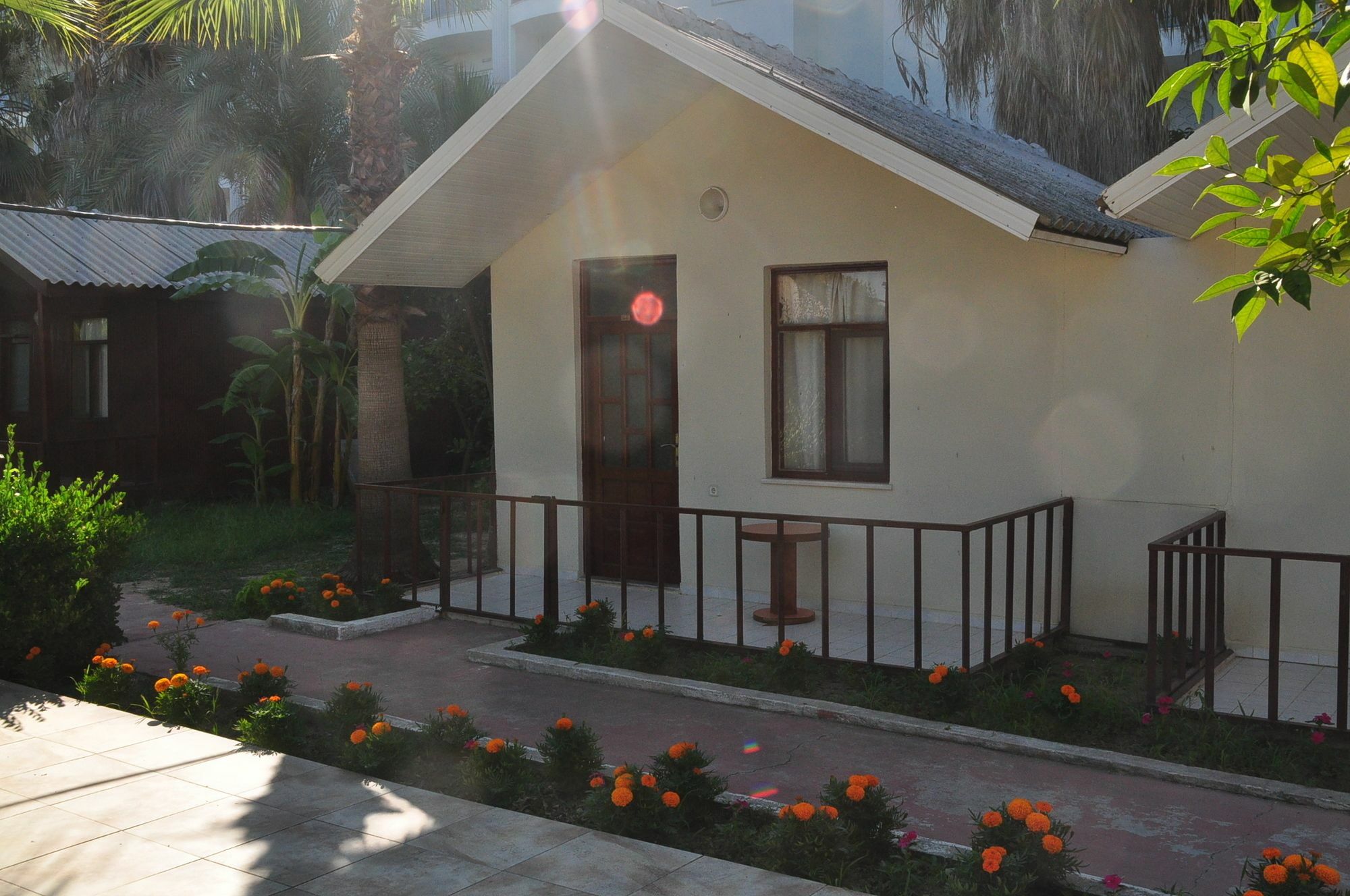 Dream Park Bungalow Titreyengol Buitenkant foto